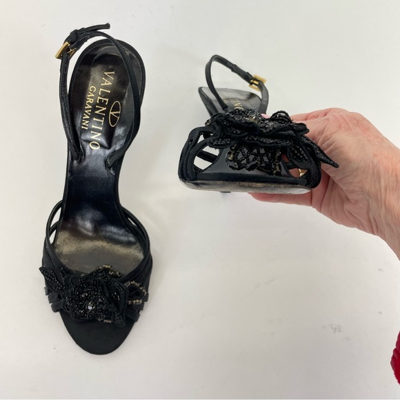 Valentino Garavani Beaded Satin Heels 39/9 - Picture 11 of 15